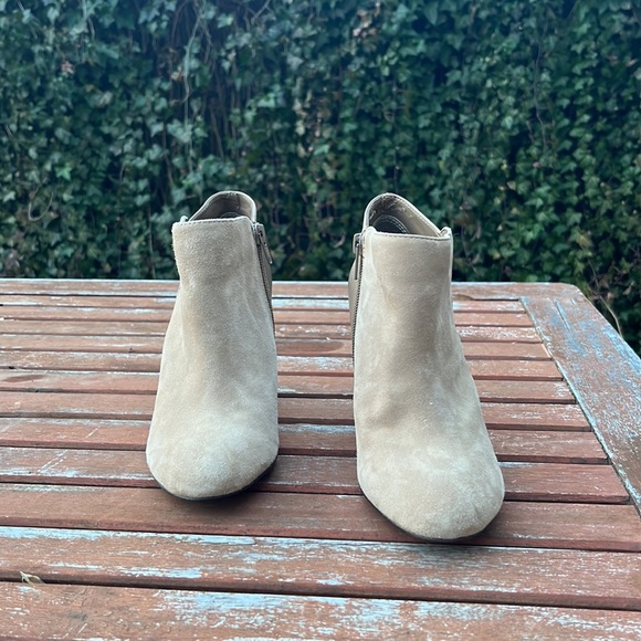 Gianna Bini Leather and Suede Ankle High Heel Booties - Picture 4 of 8